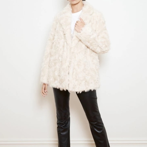 NWT Theory Clairene Jackson Ivory Faux Fur Jacket - Picture 7 of 8